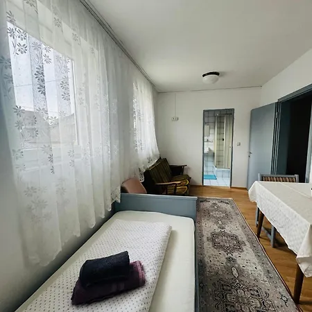 Guesthouse-mother * Sankt Kanzian am Klopeiner See