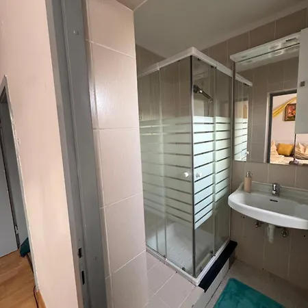 Guesthouse-mother Sankt Kanzian am Klopeiner See