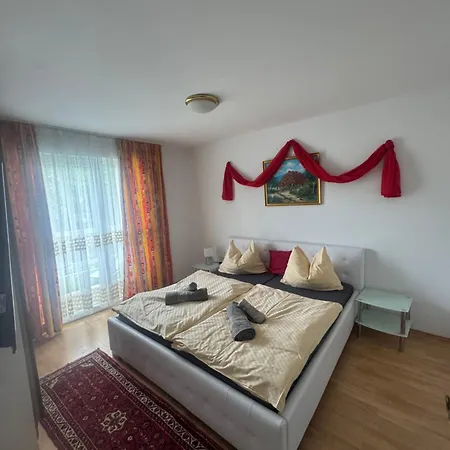 Guesthouse-mother Penzion *